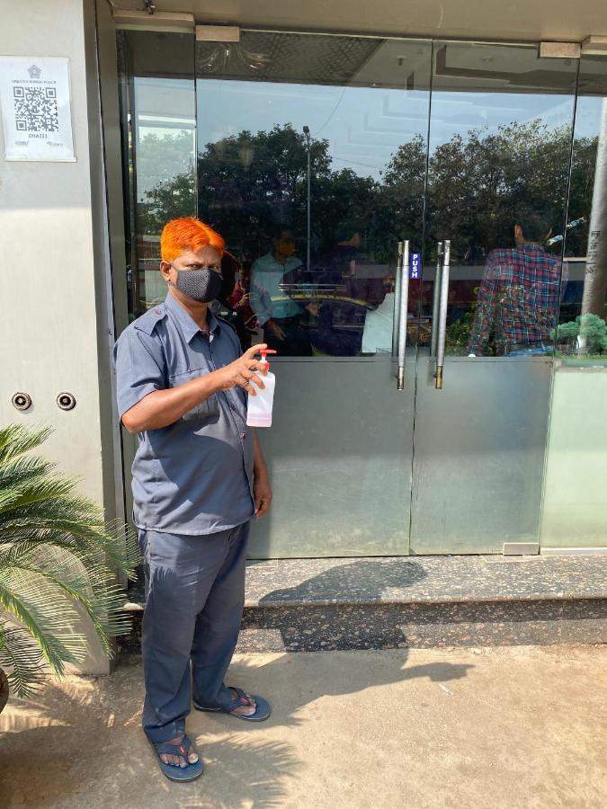 Hotel Hometown Near Us Embassy Bkc Bombaj Zewnętrze zdjęcie